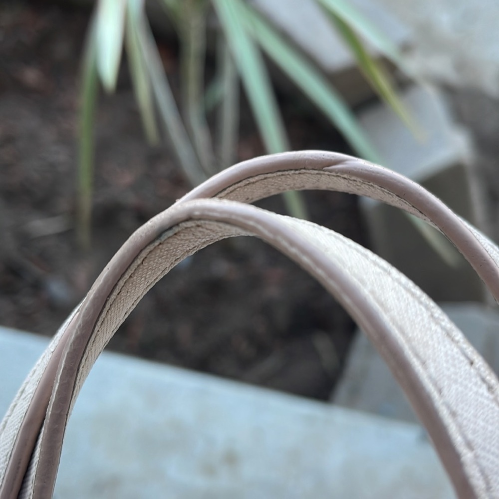 Tory Burch Small York Tote - Picture 3 of 9